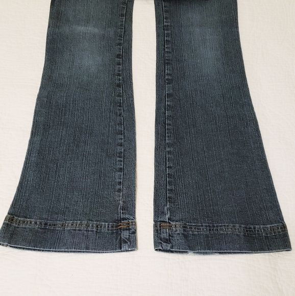 90's Jeans Super Lowcut Flares - Picture 4 of 11